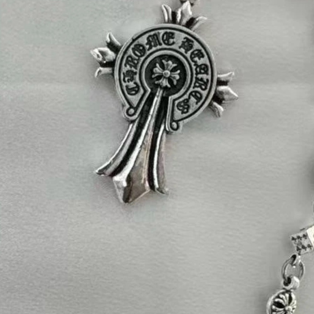 Chrome Hearts CH Silver Cross Ball Dice Wallet Chain Gothic Cross Pendant NEW - Picture 3 of 6